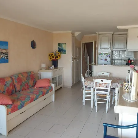 Apartman Les Marines De *
