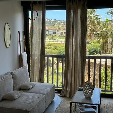 Apartman Les Marines De *