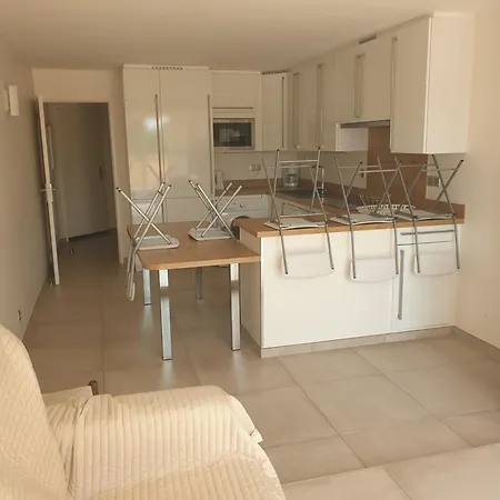 Les Marines De Apartman *