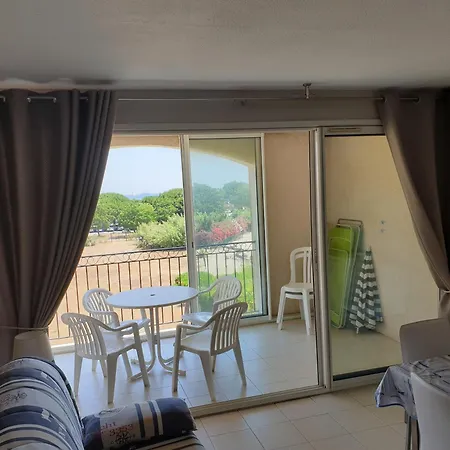 Apartman Les Marines De *